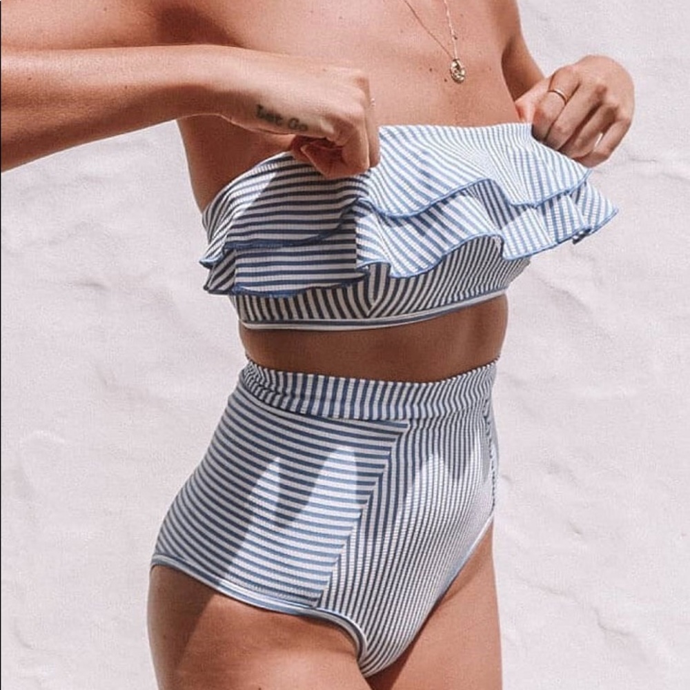NEVER WORN HIGH WAISTED STRIPED RUFFLE BIKINI